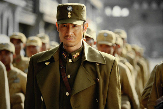 草根英雄团聚《壮丁》 奇道带孤兵闯出绝境