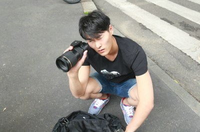 李振身处涂鸦街拍照曝光