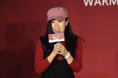 六小龄童演喜剧《财迷》  《西游记》师徒再合体