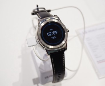 LG推出23K金智能手表Watch Urbane Luxe
