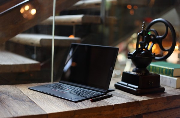 首创模块化 ThinkPad X1平板笔记本图赏