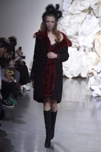 Ryan Lo 2015秋冬秀场 摩登女郎神秘面纱