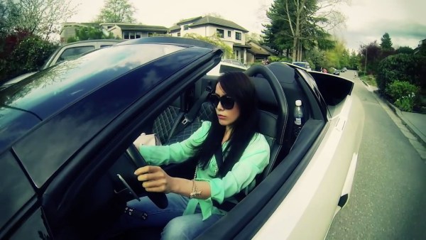 华裔富二代在真人秀节目炫富 真实性受质疑